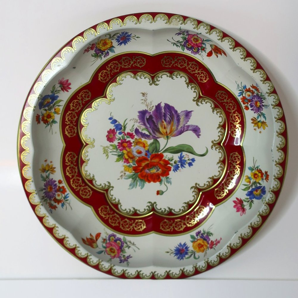 Gorgeous Decorative Tin Plate Key Tray